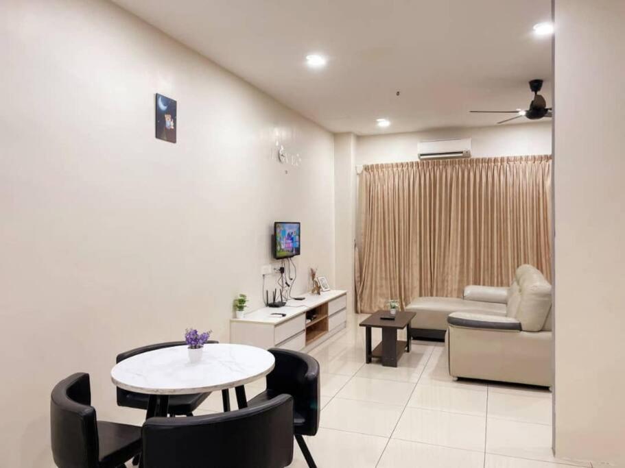 Cozyhouse 4Room 3Bath Room 10Pax'''Simpangampattasek Simpang Ampat  Luaran gambar